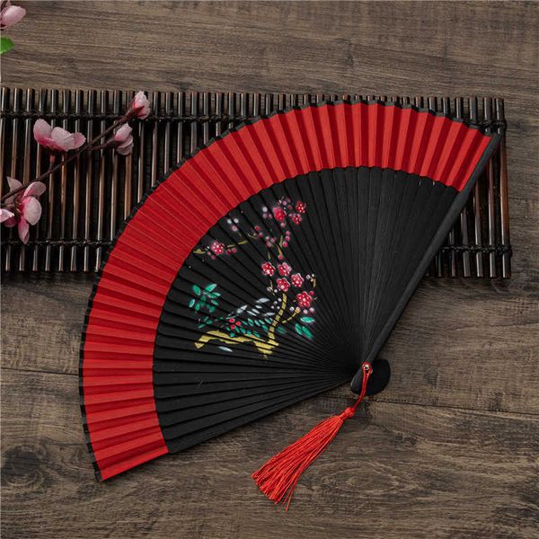 Produtos de estilo chinês estilo chinês dança mão dobrável ventilador vermelho e preto flor impressão costela de bambu ventilador de casamento família sala de estar decoração de palco