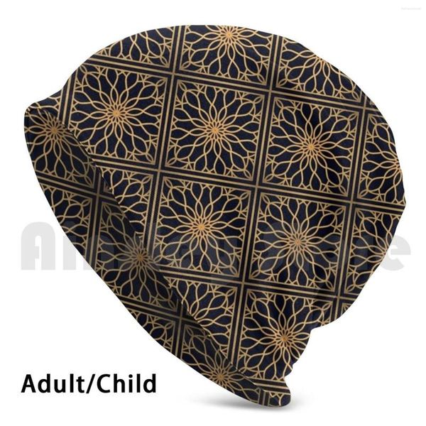 Baskenmützen mit goldenem Mandala-Muster, Mützen, Strickmütze, arabischer asiatischer Stoff, dekorative Blume, geometrisch