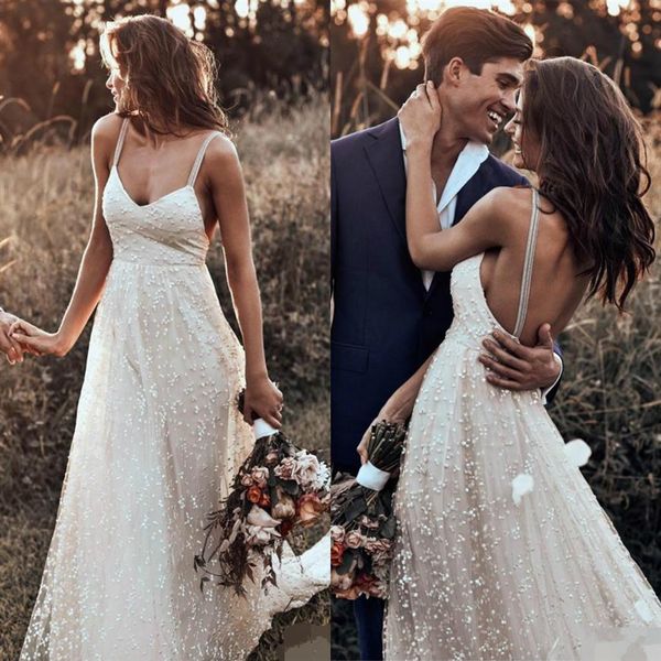 2019 Bohemian Wave Brautkleider Spaghetti-Ausschnitt rückenfrei Strand Brautkleider Tüll Landhochzeitskleid Vestido De Novia254V