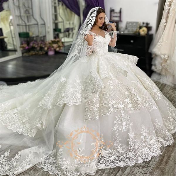 Wunderschöne Spitze Ballkleid Brautkleider Prinzessin mit langen Ärmeln V-Ausschnitt Rüschen Schichten Kapelle Zug Brautkleid Vestidos De Novia2354