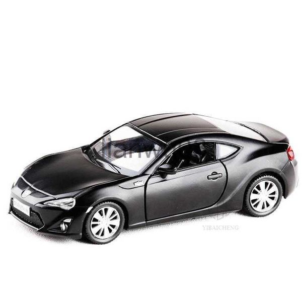 Diecast Model Cars 136 Pressofuso in lega Model Car Toyota GT86 Metallo Sport Car Toy Tirare indietro 2 Porte Collezione di modelli statici Giocattoli per veicoli per ragazzi x0731