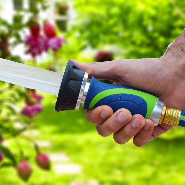 Nuova pistola a spruzzo per autolavaggio domestico multifunzionale portatile Irrigatore ad alta pressione per fiori da irrigazione da giardino americano per e-commerce