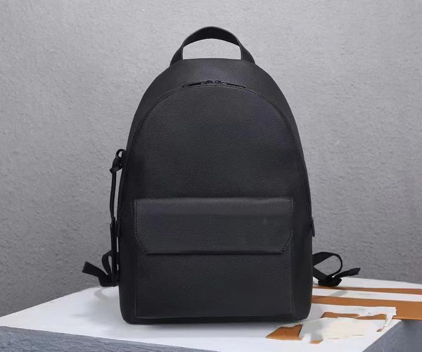 Mochilas de designer de primeira linha de designer Men Mini bolsas escolares Bolsas de mochila casuais bolsas de ombro de crossbody com designers de estilistas escolares mini couro de tamanho