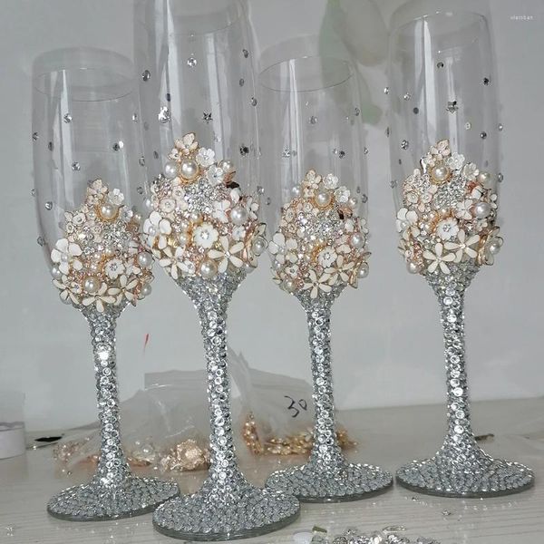 Şarap Gözlükleri 2pcs 210ml Çiçekler Bling Köpüklü Kristal Rhinestones Partisi Şampanya Kourları Kokteyl Flütleri Kupa Goblet Düğün Cam