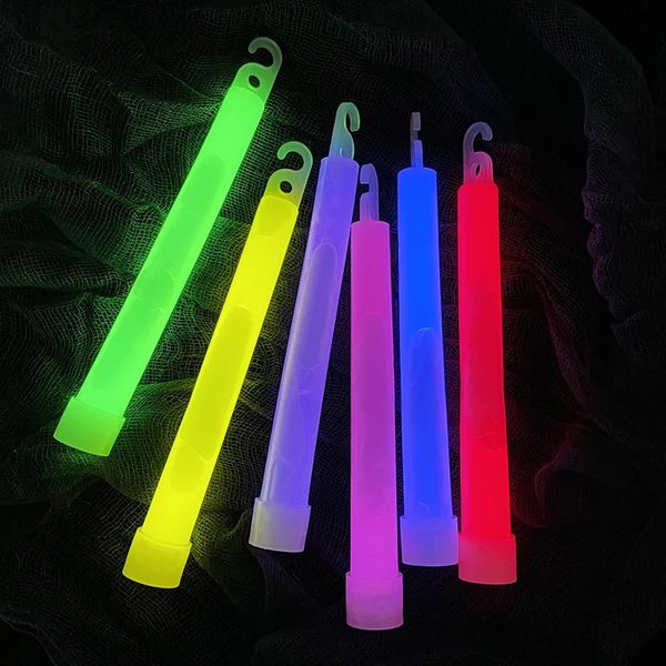 Outros suprimentos de festa de evento 1 PC 6 polegadas Glow Stick Luz Química Industrial Grade Sticks Colorido Clube Camping Luzes de Natal 231101