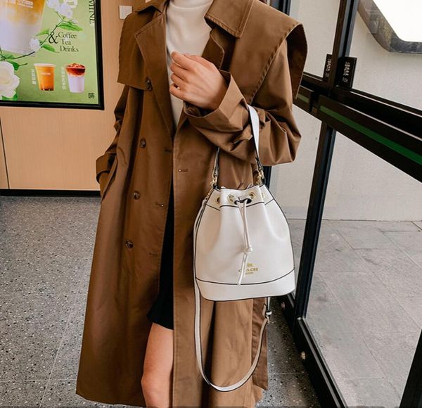 Bolsa de designer de luxo design vintage balde saco 2023 moda feminina estilo retro um ombro crossbody sacos impresso cor bolsa