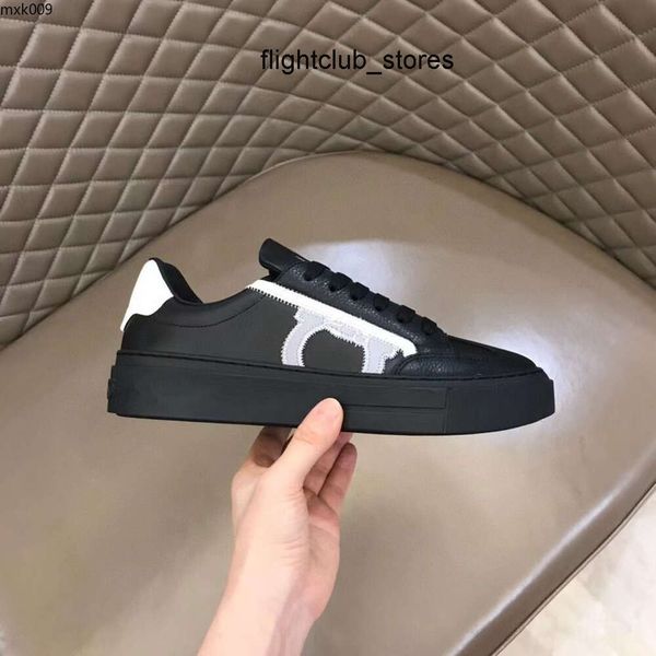 Feragamo Trainer Ship 2023 Fashion Sneaker Men Designer Sports Scarpe 5 Colori veloci comodi Casualmente Scarpa di pelle Casual Spazza da Mkjkk Party YF96