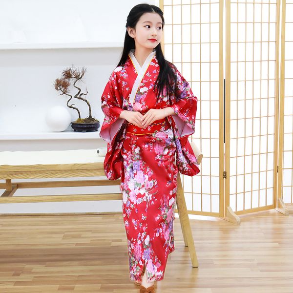 Abbigliamento etnico Bambini Ragazze Rosso Kimono giapponese Accappatoio Abito Stampa Flower Performance Yukata Con Obitage Soft Cosplay Costume 230331