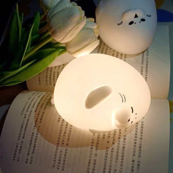 Luzes noturnas LED LED SEAL SILICONE Pequeno noite de cabeceira de cabeceira de cabeceira do quarto Proteção para os olhos Night Light Dia do Dia das Crianças Usb Luz P230331