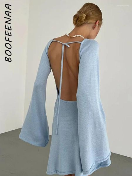 Lässige Kleider BOOFEENAA ausgestellte lange Ärmel rückenfrei kurz für Damen Strickurlaub Outfit Herbst Winter 2023 C81-CH35