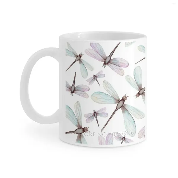 Canecas Aquarela Libélulas Românticas Caneca Branca Xícara de Café Xícaras de Chá de Leite Presente para Amigos Fundo Abstrato Linda Cor Azul