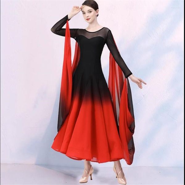 Abbigliamento da palcoscenico Abito da ballo moderno viola sexy Abiti da ballo standard nazionali per donne Costumi di performance di valzer rosso di grado superiore