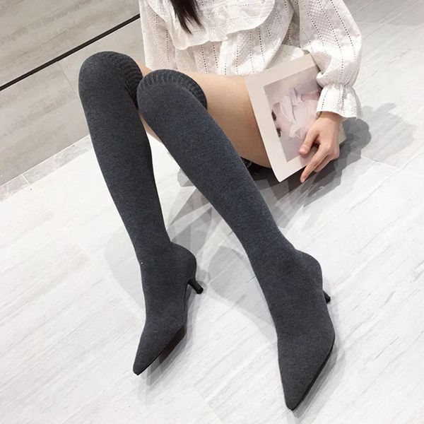 Botas outono inverno confortável meias grossas mulheres preto tecido elástico apontado dedo do pé fino salto alto joelho chinelos 231101