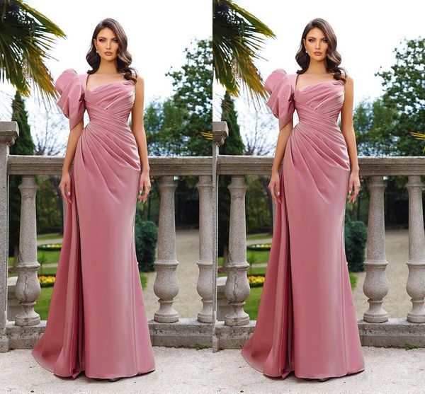 Abiti da sera eleganti a sirena rosa per le donne Pieghe in raso con una spalla drappeggiate Occasioni formali Indossare abiti da ballo per spettacoli di compleanno di secondo ricevimento per feste