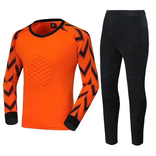 Outros artigos esportivos Crianças Adultos Futebol Goleiro Jersey Esponja Protetor Terno Survetement Kits de Futebol Homens Criança Treinamento Esportivo Uniforme 231102