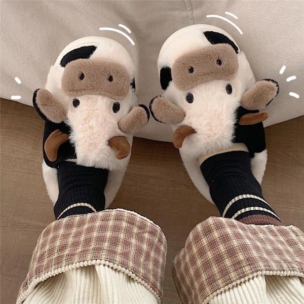 Chinelos de inverno fofo vaca feminina casa dos desenhos animados flip flops mulheres sapatos de pelúcia bonito interior confortável slides