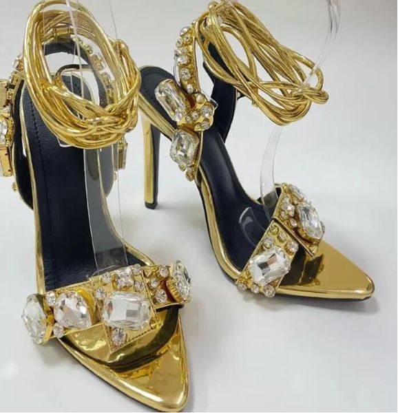 Gelin Gelinlik Ayakkabıları Sandalet Kadın Pompalar Tom-F-F-Sandal Strap Ayna Deri Deri Dalgalı Kristal Taşlar Sivri Mücevher Kristal Düzenli Pompalar Orijinal Kutu
