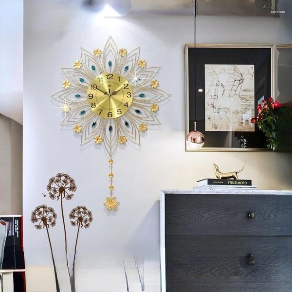 Wanduhren Pastoralen Stil Metall Kreative Uhr Wohnzimmer Modische Europäische Dekoration Eisen Kunst Stille Quarz