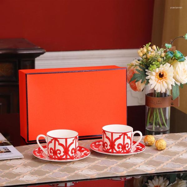 Tazze piattini 2 porcellana di lusso rosso e con logo scatola per compleanno matrimonio regalo di inaugurazione della casa caffè tè tazza piattino set stoviglie