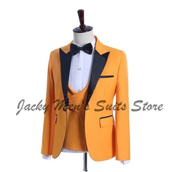 Ternos masculinos Blazers Design exclusivo Men amarelo com smoking de um botão Tuxedos Terno Masculino Slim Fit Groom Blazer 3 peças Jaqueta