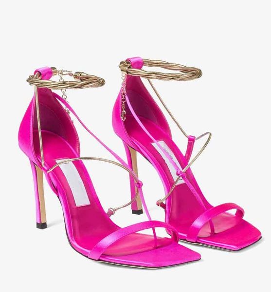 Заводские продажи женщины Oriana Sandals Shoes Gold Chains Vamps Ankles Lady Stiletto Высокие каблуки Свадебное платье Сексуальное леди с коробкой