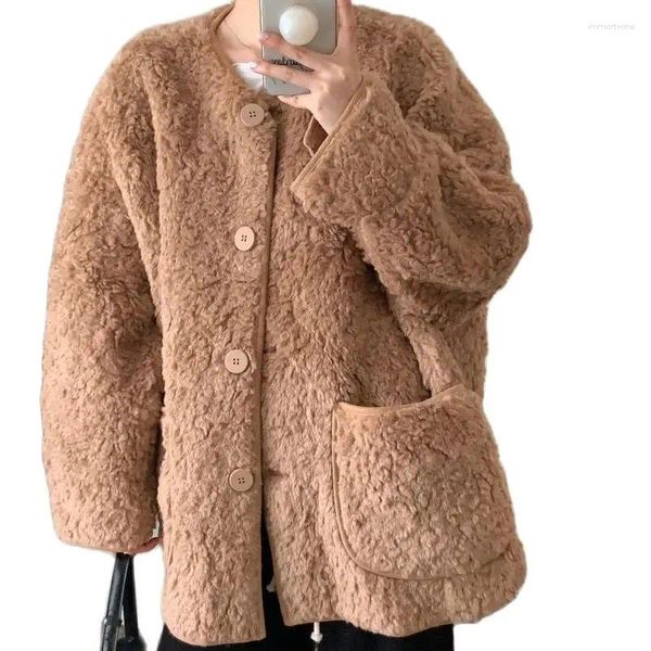 Frauen Pelz Koreanische Mode Mädchen Berber Fleece Mäntel Lose Lange Ärmel Große Taschen Winter Warme Faux Frauen Mäntel