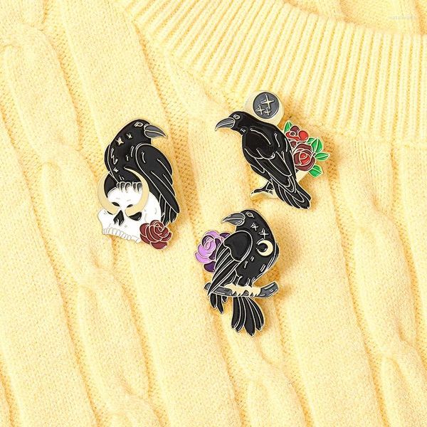 Broschen Dark Gothic Emaille Pins Benutzerdefinierte Starry Raven Schädel Skelett Punk Tasche Kleidung Revers Pin Abzeichen Schmuck Geschenke Für Freunde