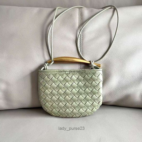 Solide Sardine Klassische Damen Designer-Taschen Veneeta 2023 Shark Woven Bun Mini-Handtasche Farbe Metall Frauen Schultergurt Kassette Frauen Geldbörsen H5VZ