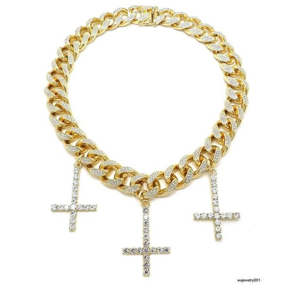 Collane a catena a maglie cubane placcate in oro con gioielli Hip Hop da uomo all'ingrosso con pendente a croce di diamanti