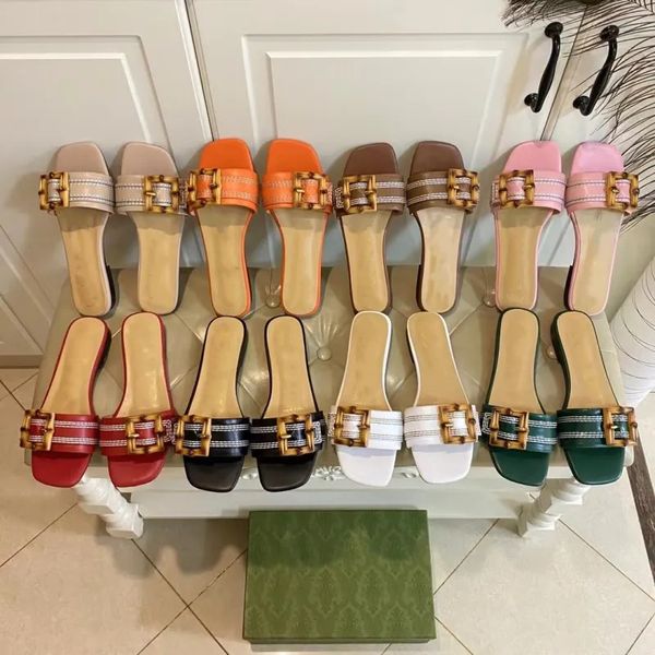 Terlik Ayakkabı Lüks Tasarımcı Ayakkabı Deri Bayanlar Sandal Yaz Düz Ayakkabı Yeni Stil Terlik Özel Model Bambu Knot Toka İnek Deri 35-43 Ayakkabı Kutusu