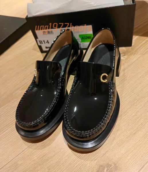 Designer mulheres canales mocassins sapatos casuais fundo grosso couro preto feminino monolith preto cloudbust ao ar livre clássico mocassins bombas foscas sapatos chanelness