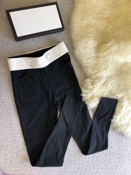 Pantaloni da yoga da donna pantaloni da ciclismo elastici shinny a vita alta che stringono i glutei sollevamento leggings pantaloni da squalo pantaloni attillati fitness e sportivi