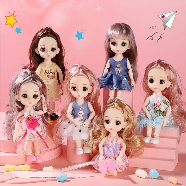 Bonecas boneca menina brinquedo mini móvel conjunta bebê 3d lindos brinquedos para meninas roupas vestir-se 112 moda 17cm presentes 231102