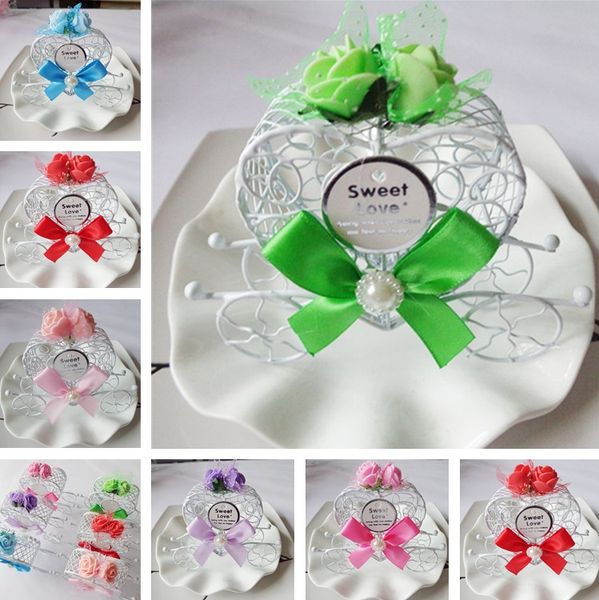 Kalp şeklindeki metal beyaz taşıma şeker çikolata kutusu kızlar prensesler doğum günü partisi tatlılar kutular düğün iyilikleri dekorasyon xmas hediye sargısı lt614