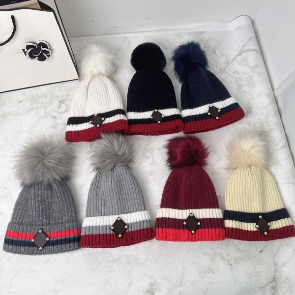 Boné Designer Boné de Beisebol Chapéu de malha Luxo Beanie Cap Inverno Mulheres Homens Neutros Mistura de Lã Chapéus Bulbo de Cabelo Quente Homens e Mulheres no Inverno