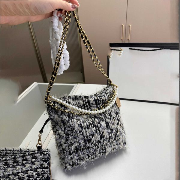 Hobo Bag CC Bags Designer Mulher Bolsas Crossbody Sacos Mulheres Luxo Pearl Chain Tote Textura Pano De Lã Fluffy Bolsa Pequena Bolsa 231015