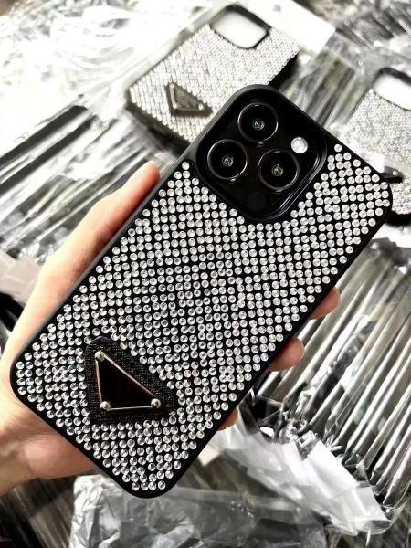 Custodia per telefono di design Custodie per iPhone Glitter di lusso 15 14 Custodia Pro max 13 12 11 Fashion Bling Sparkling Diamond Jeweled 3D Crystal Women Back818