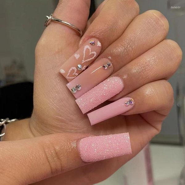 Falso unhas 3D Conjunto falso Pressione Faux OnGles Long French Coffin Tips Heart Pink With Glitter Diamond Designs Diy Manicure