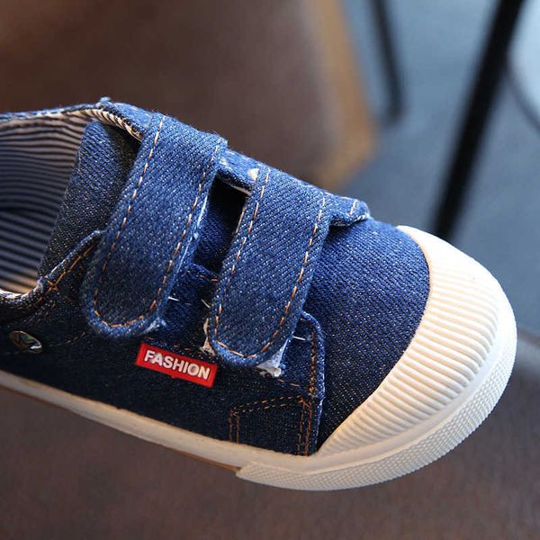 Atletik açık tuval ayakkabıları kızlar için kot çizgili sevimli güzel rahat slip-on toddlersNeakers çocuklar yumuşak taban çocuk ayakkabı moda