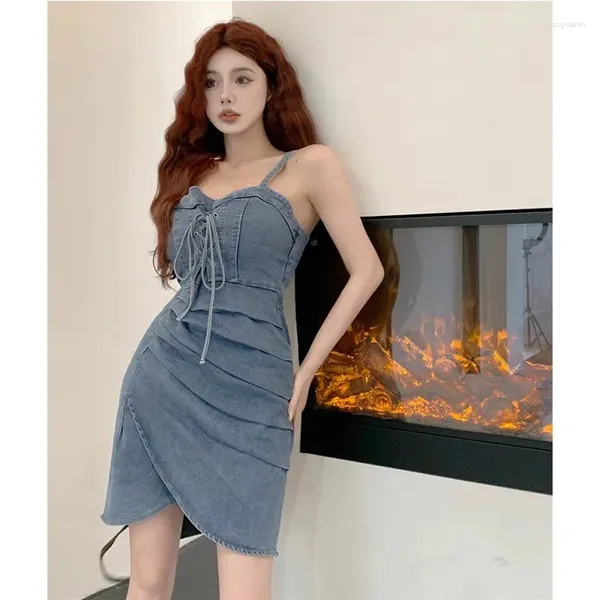 Lässige Kleider Damenkleid Schleife Schnürung Denim Seitenschlitz Falten Knielang Spaghettibügel Vestidos Koreanische Mode Dropship