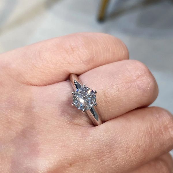 Есть штампы с одним бриллиантовым кольцом из серебра 925 пробы, женское модное изысканное роскошное дизайнерское кольцо для помолвки, свадьбы, невесты, подарок, ювелирные изделия высокого качества с коробкой
