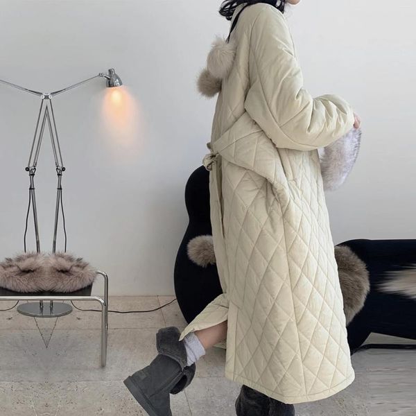 Женские тренчи 2023, зимние модные дизайнерские однотонные пальто с круглым вырезом и завязками для женщин, свободные тонкие повседневные длинные хлопковые теплые пальто