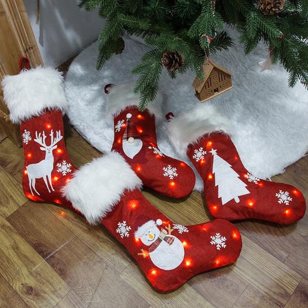 Decorações de natal iluminadas suprimentos de decoração com luz e cordão grandes meias de natal tricotadas à mão para festa de férias em família