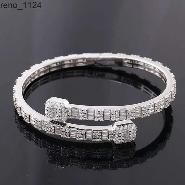 Bracciale rigido personalizzato in argento 10k 14K 18K con gioielleria raffinata con braccialetto VVS Baguette Moissanite Pass Diamond Tester Bracciale con polsino con diamanti