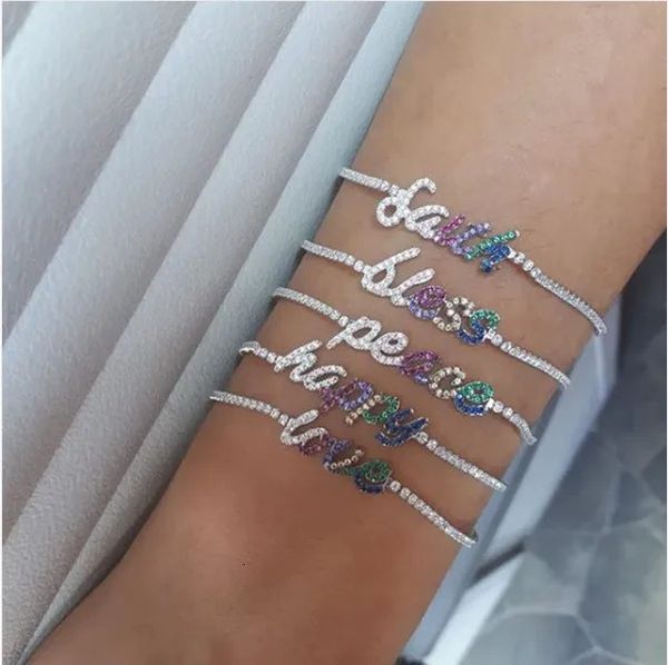 Braccialetti con ciondoli 2023 lettera di moda parole fascino braccialetto a catena da tennis multi colorato cz benedica pace felice amore gioielli 231102