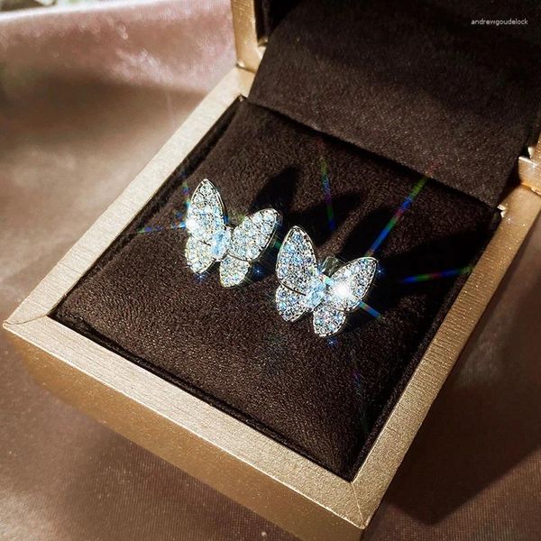 Orecchini per borchie HUITAN Butterfly di cristallo di lusso per donne CZ piena cZ abbagliante Female Female Wear Gioielli alla moda