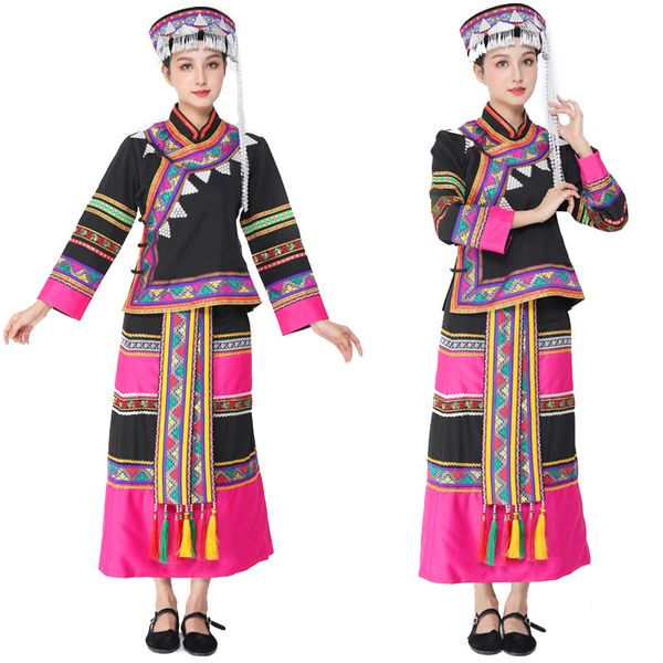 Abbigliamento da palcoscenico per la danza nazionale Abbigliamento etnico cinese Costume Hmong Miao ricamato abiti da spettacolo del festival orientale