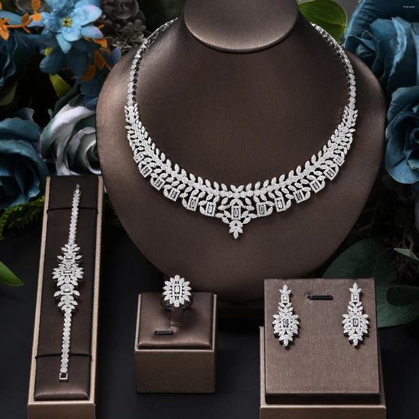 Collana Orecchini Set Dubai Gioielli da sposa da sposa Birdes Party Bracciale Anello Cubic Zirconia Accessori da donna