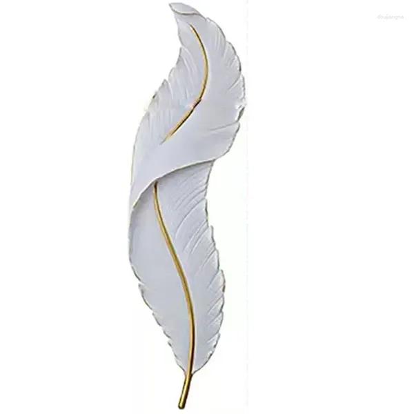 Lampada da parete Nordic Light Luxury Feather Art TV Sfondo Corridoio Atmosfera Colore magico Cavallo che corre Soggiorno