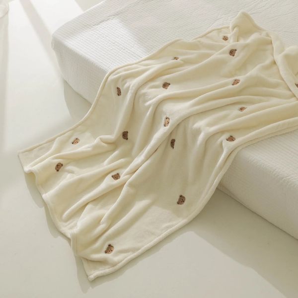 Coperta Ins Coreana Autunno Inverno Per Abbracciare Tiro Cartone animato Simpatico orso Coniglio nato Copertura per passeggino Pile Trapunta per bambini 231102